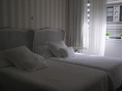 Hotel Central By Myhousespain ヒホン エクステリア 写真